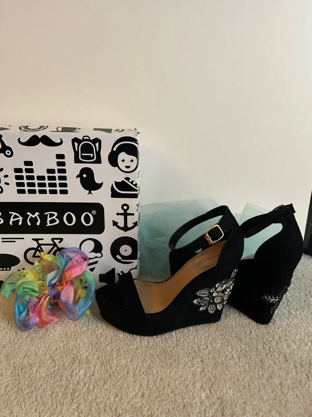 BAMBOO Embellished Ankle-Strap Wedge Sandals Black - Picture 4 of 12
